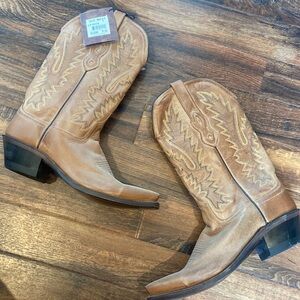 Old West Women’s tan cowgirl boot